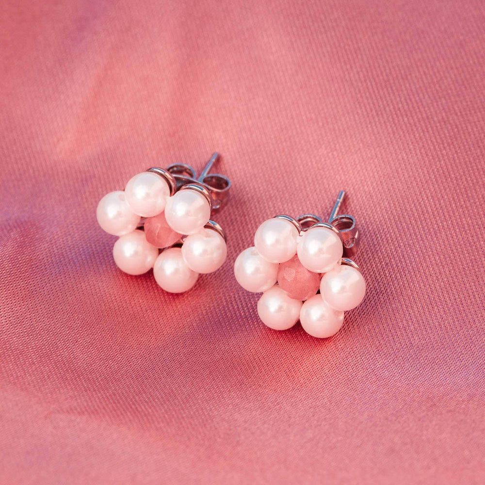 Bitty Pearl Flower Stud Earrings 3