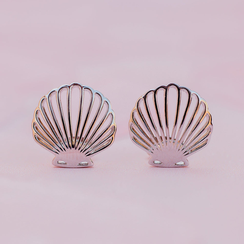 Delicate Shell Stud Earrings 3