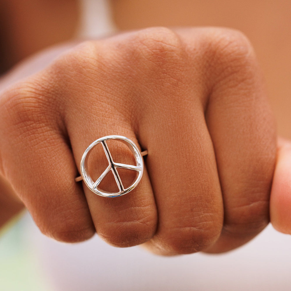 Peace Sign Ring 3