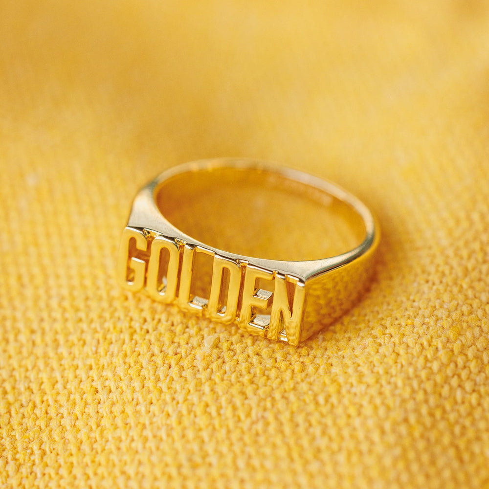 Golden Signet Ring 4
