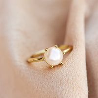 Vintage Pearl Ring Gallery Thumbnail