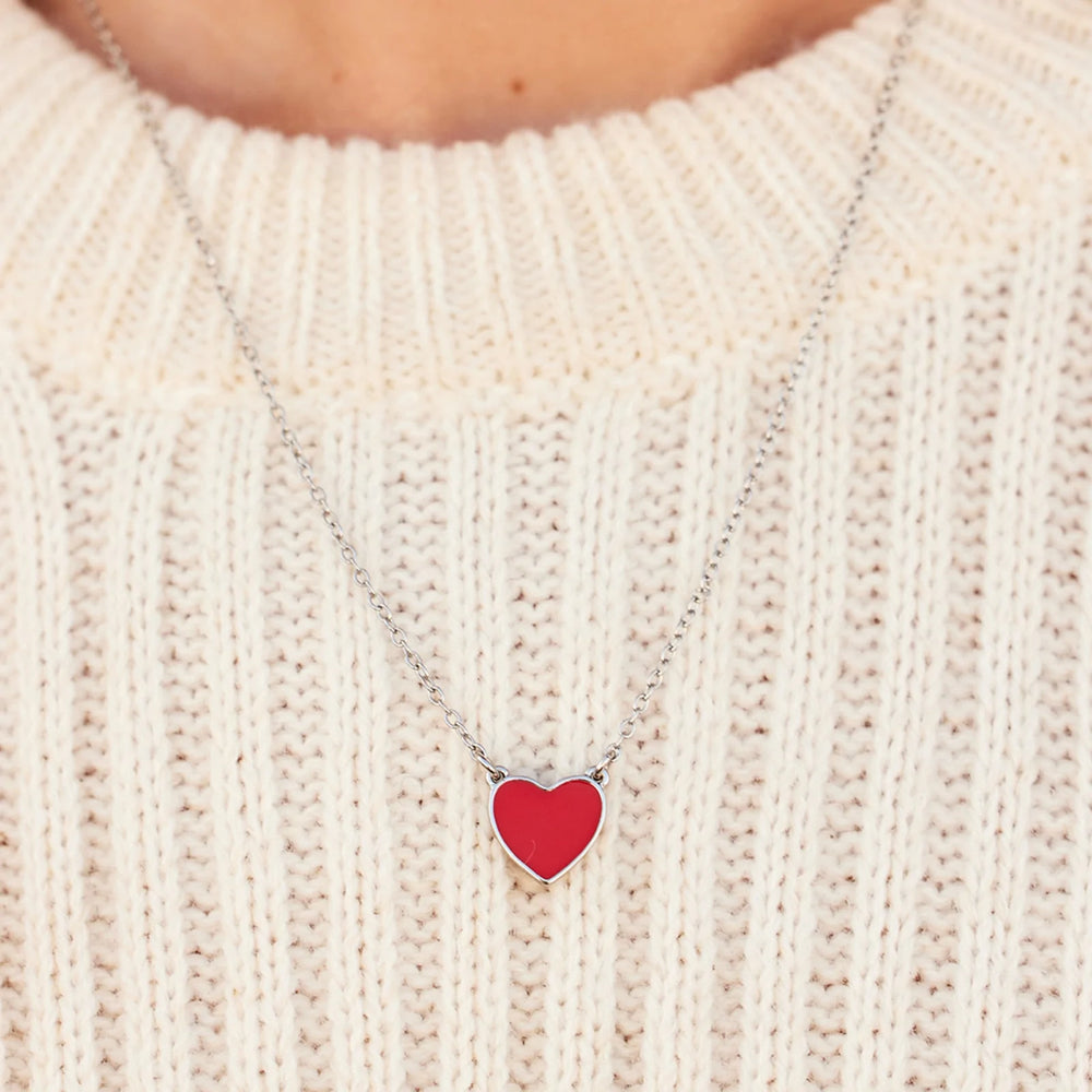 Enamel Heart Pendant Necklace 2