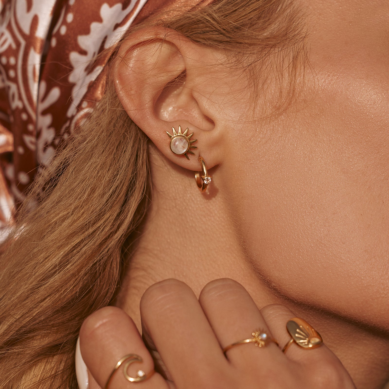 Star hoop on sale earrings pura vida