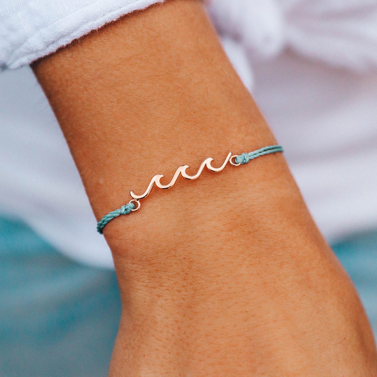 Pura vida deals wave anklet