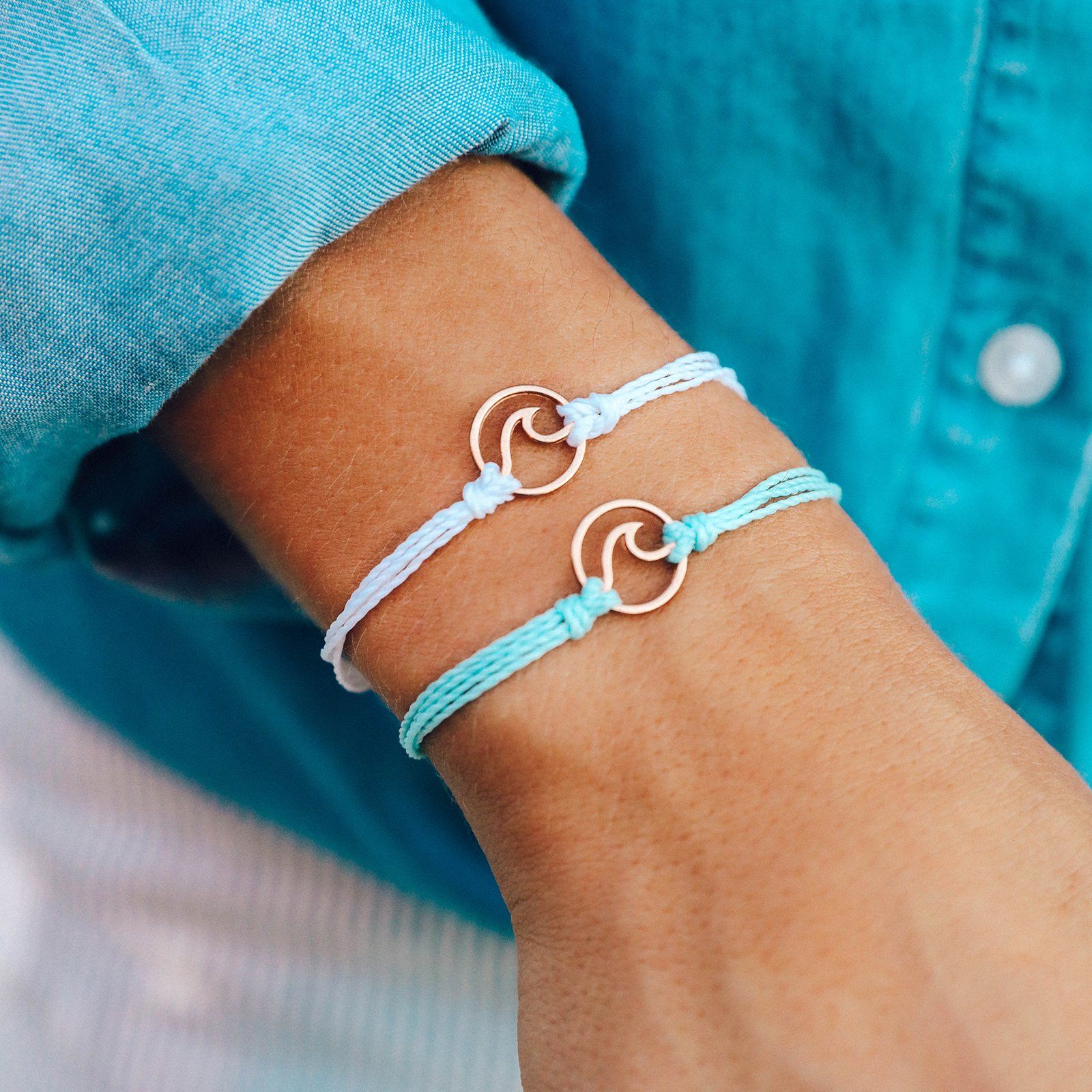 Pura vida wave 2025 charm bracelet