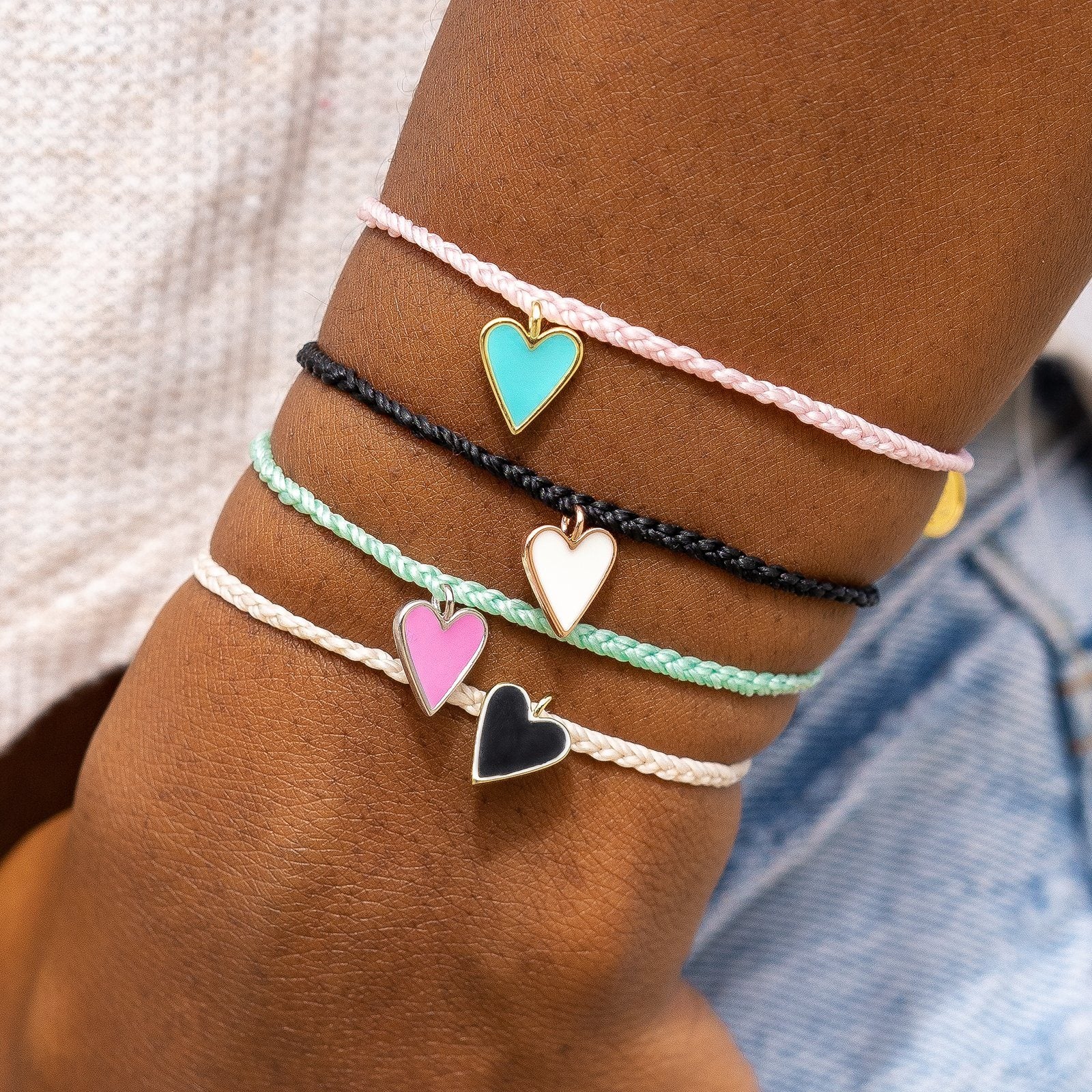 Pura vida hot sale heart bracelet