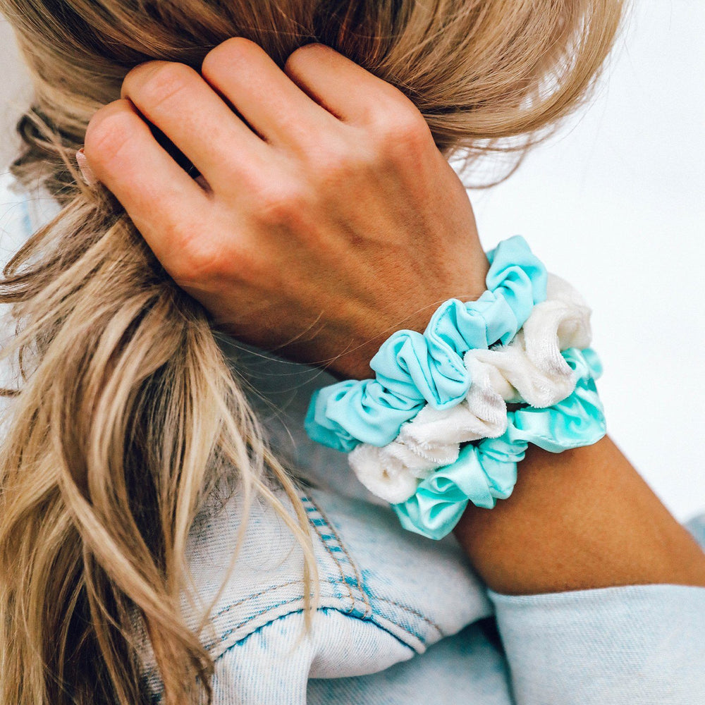 Wave Scrunchies (Set of 3) 2